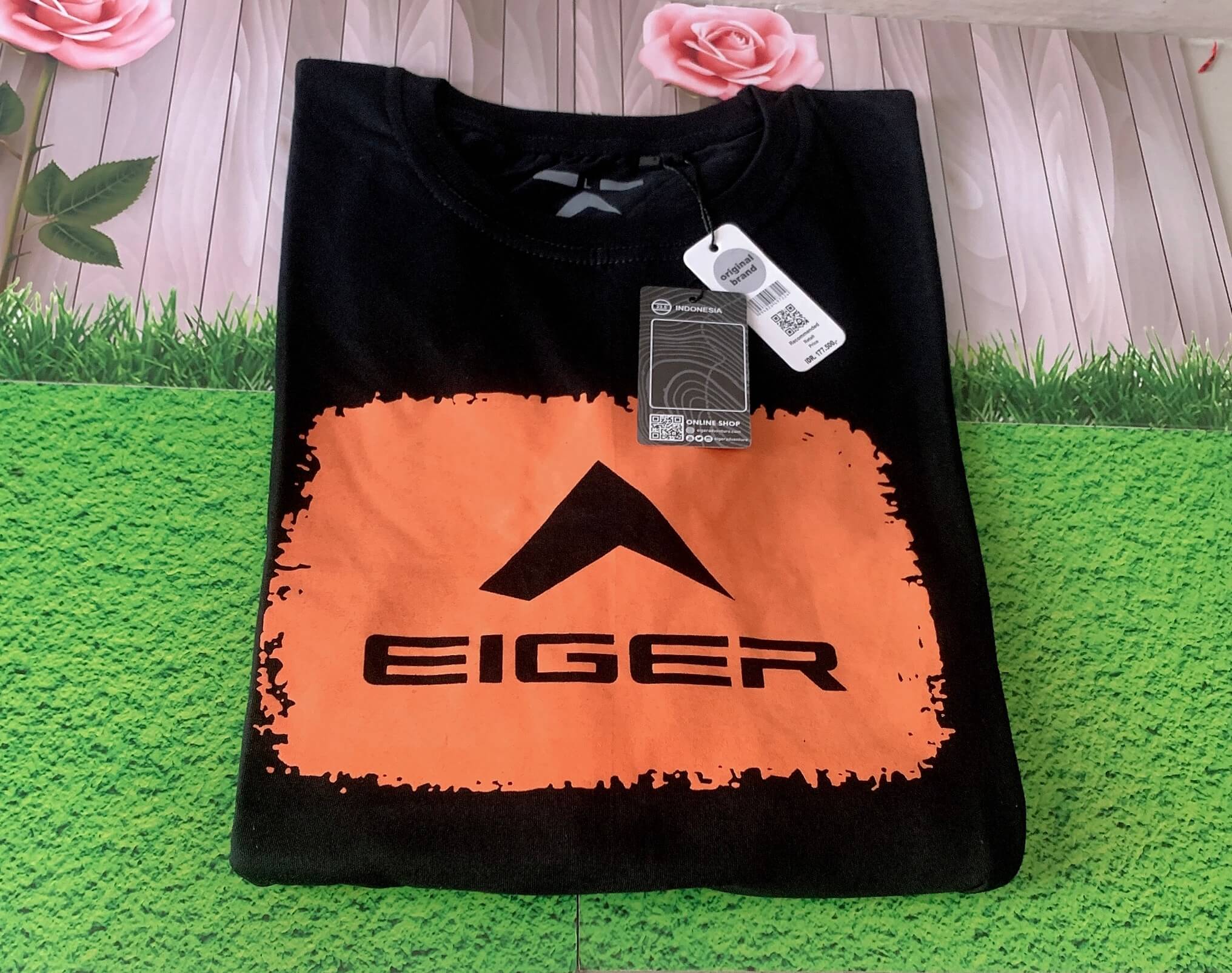 Eiger kotak oren